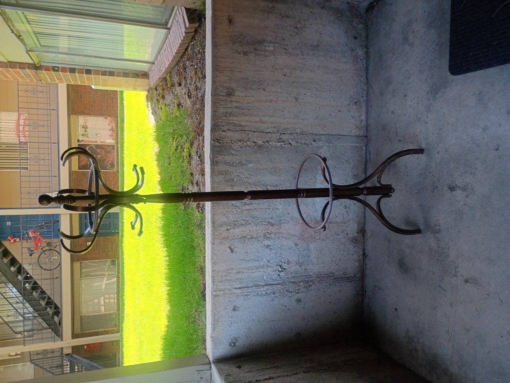 6 coat Vintage coat rack