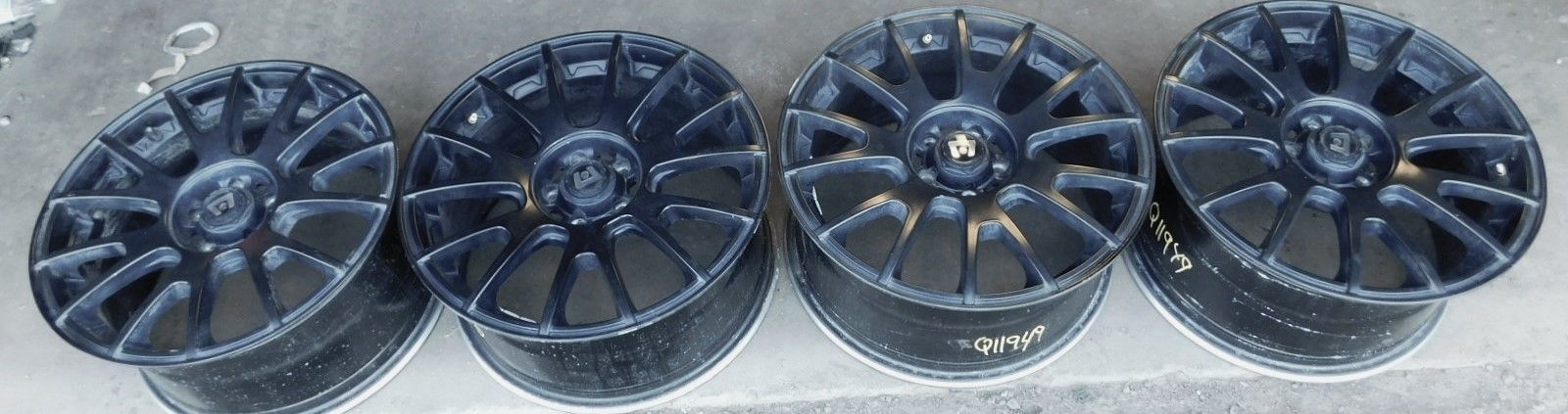 17 inches Motegi Black Rims