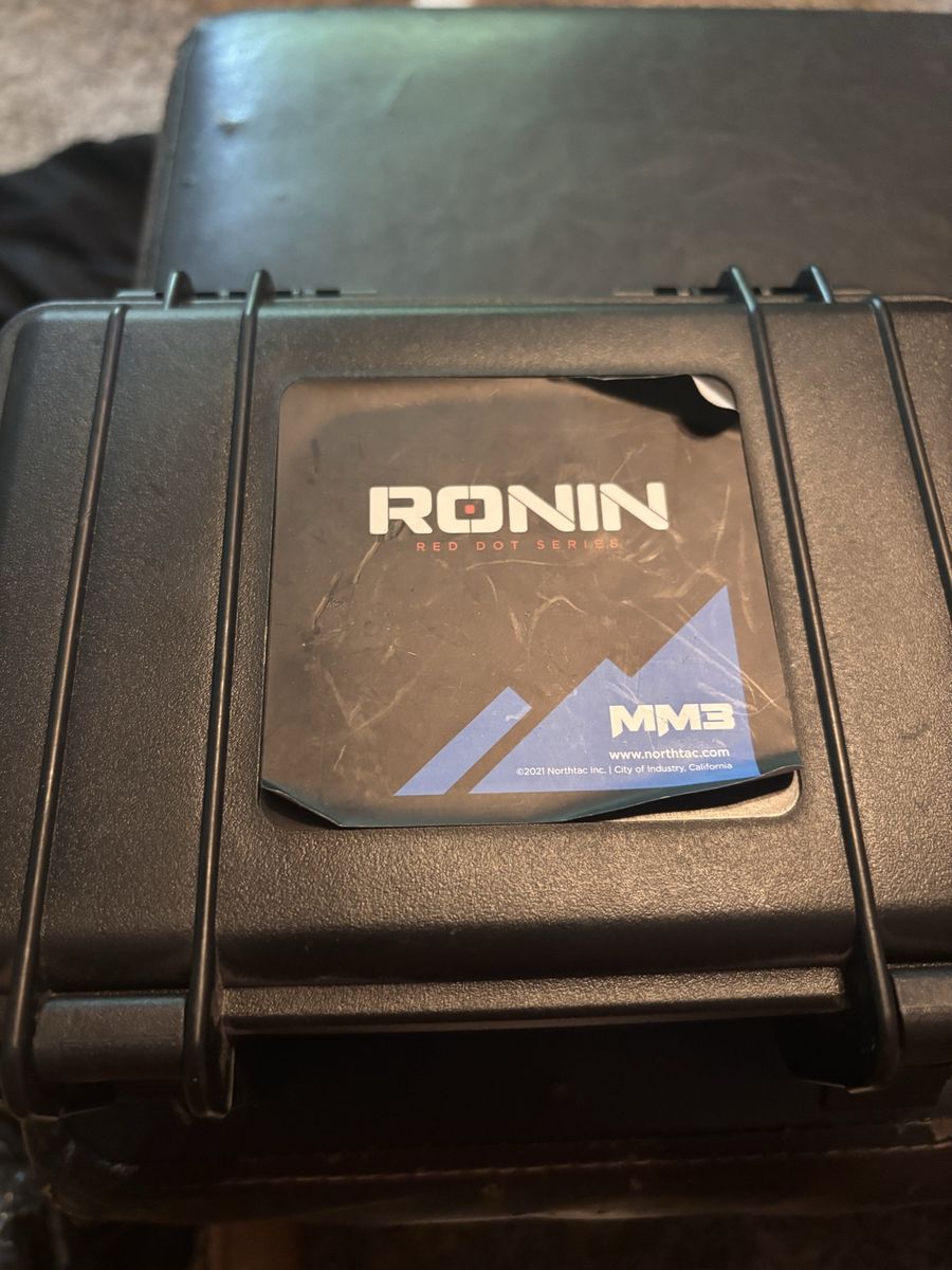 Ronin Red Dot Series MM3 Optic - New in Case with Accessories