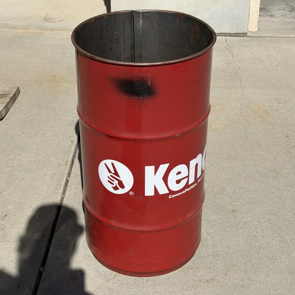 Conoco Phillip Kendall Oil Drum Barrel 16 Gallon