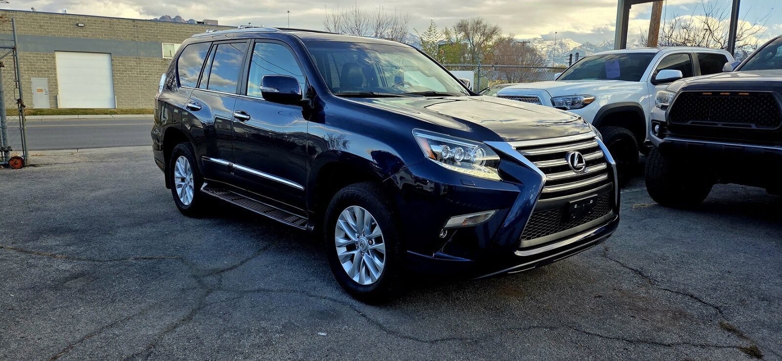 2017 LEXUS GX 460 Premium
