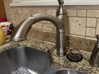 New Moen Brantford 7295SRS 1 Handle Pullout Kitchen Faucet Spot Resist Stainless