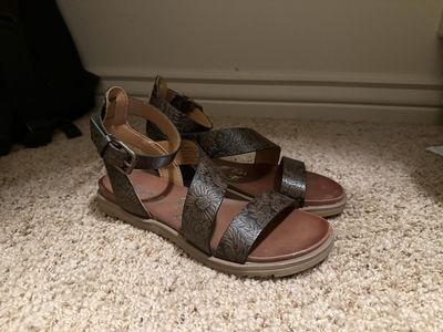 Womens Very G Sandal