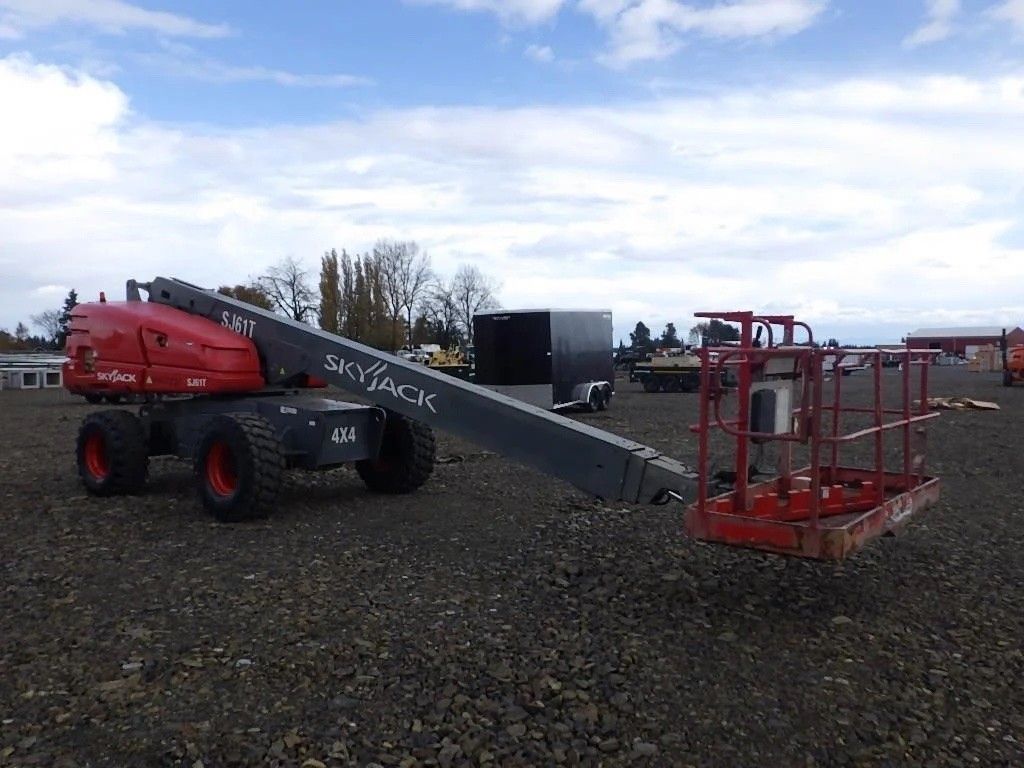 2016 Skyjack SJ61T Telescopic Boom Lift