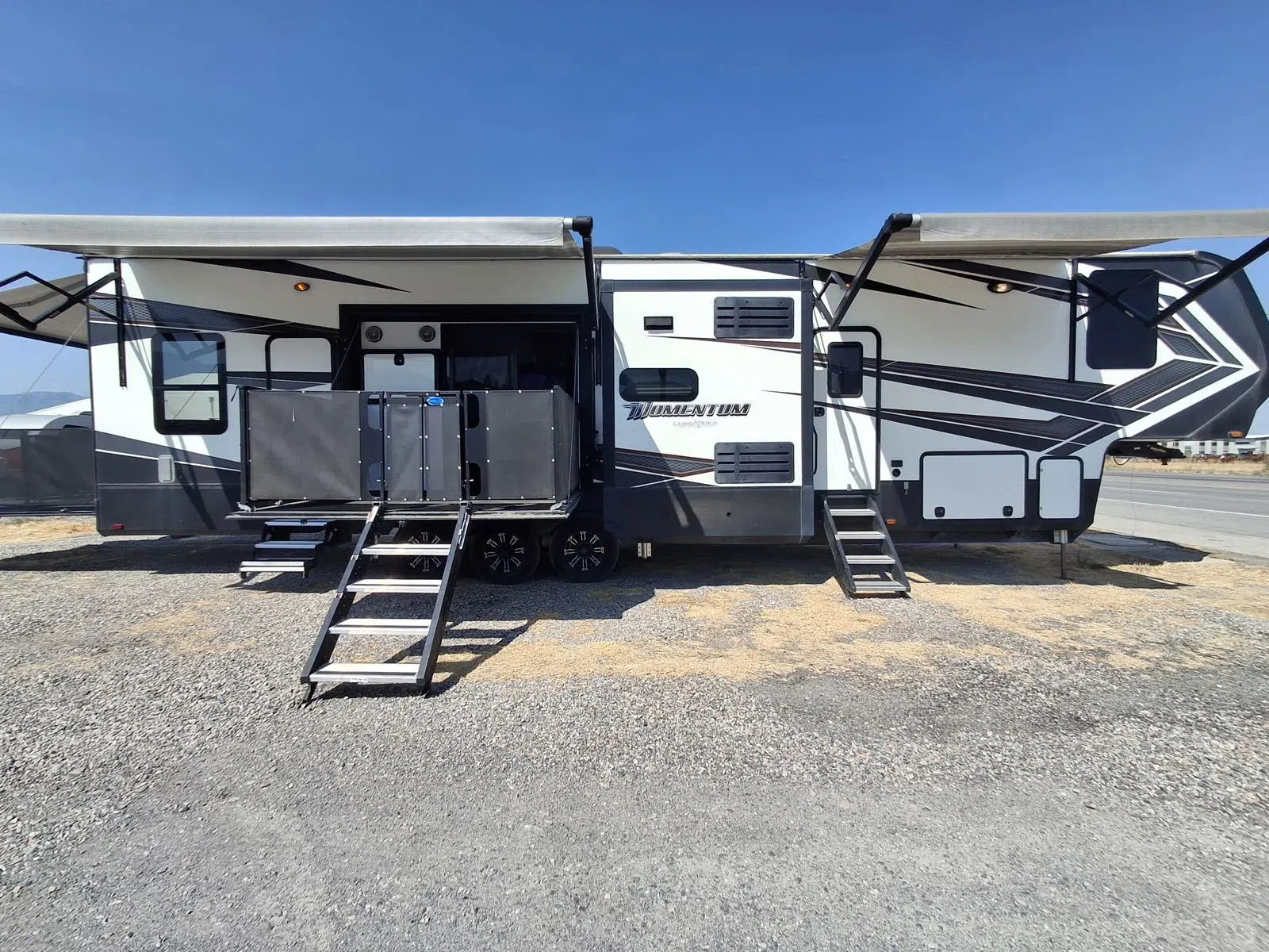 Used 2018 Grand Design RV Momentum 399TH