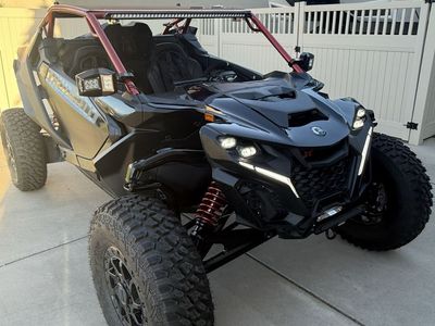2024 Maverick R RS Smart Shox