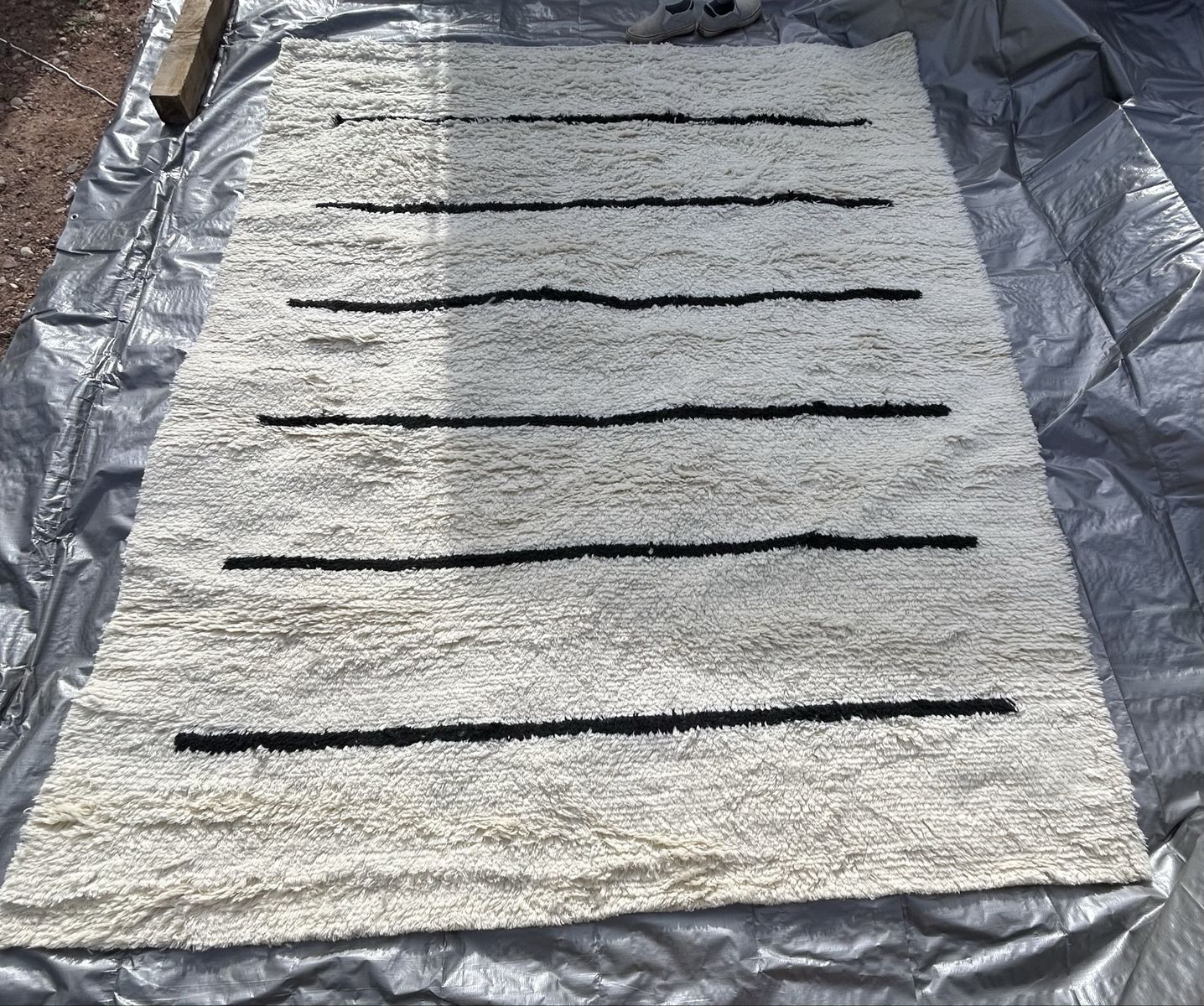8x10 Kenya Collection Ivory 100% Wool Pile Rug
