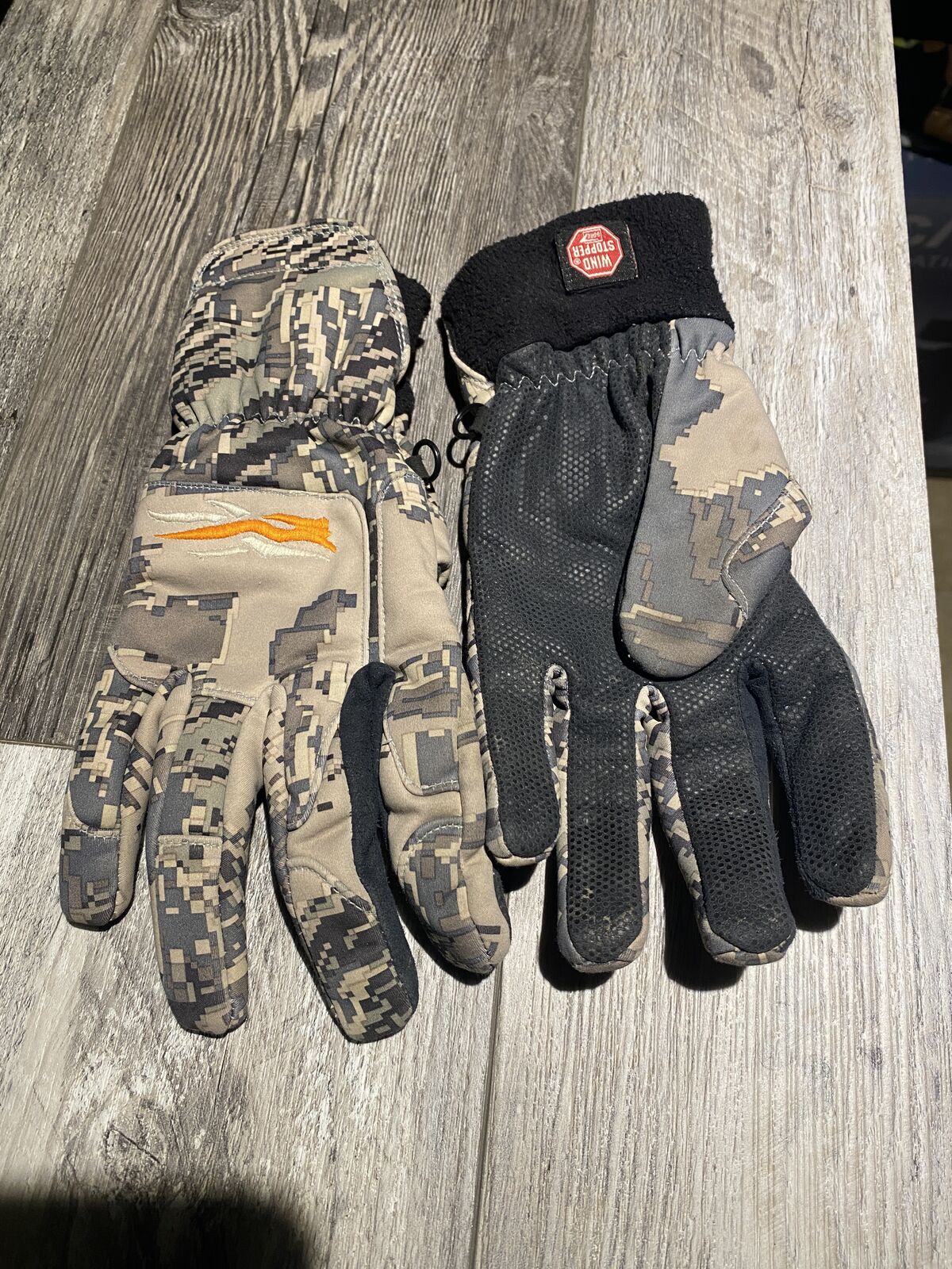 Sitka Gloves Medium