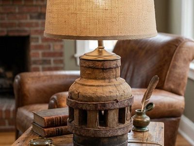Antique Wagon Wheel Hub Table Lamp