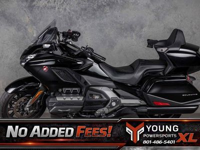 2019 Honda® Gold Wing Tour Darkness Black Metallic