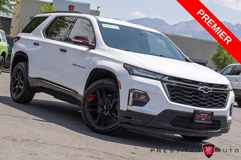 2022 Chevrolet Traverse Premier