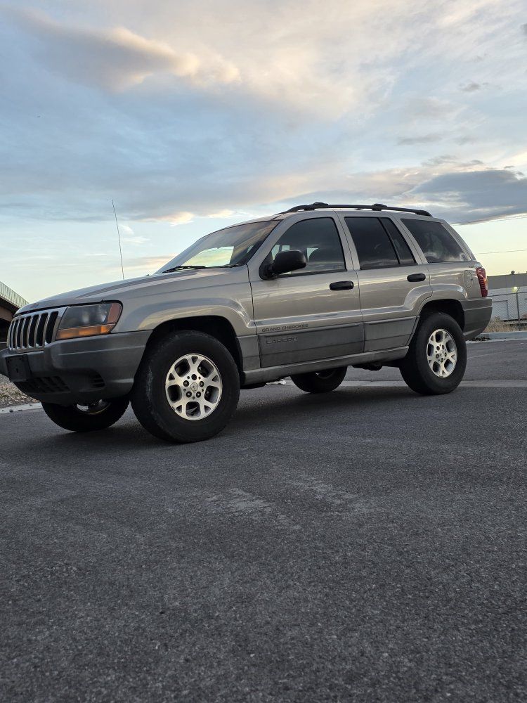 2000 JEEP GRAND CHEROKEE Laredo