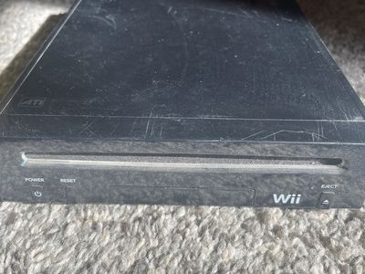 Nintendo Wii Console – Cables Games Controllers