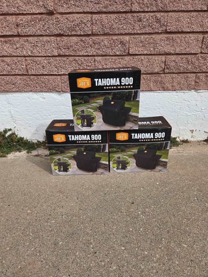 Oklahoma Joe's® Tahoma Auto-Feed 900 Cover