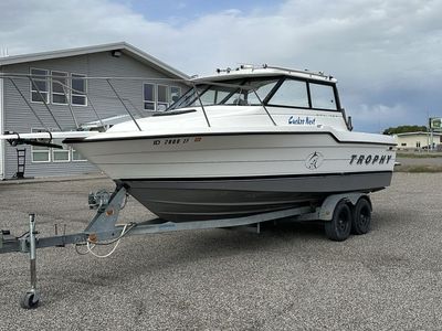 1994 Bayliner Trophy 2359