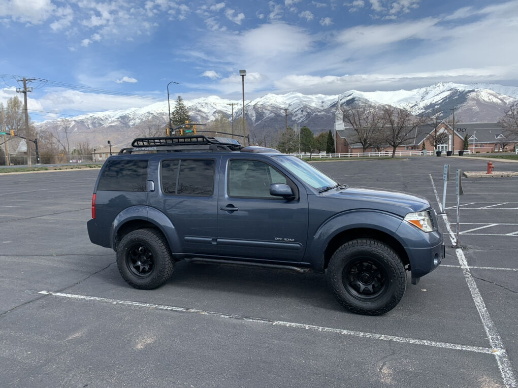 2007 Nissan Pathfinder SE Off Road