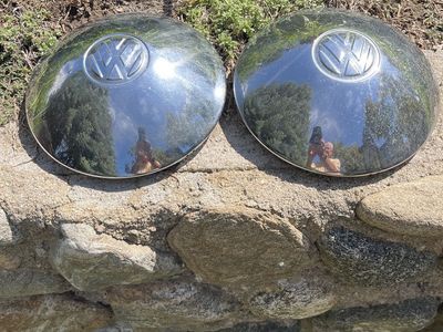 1965 VW Bug Hub Caps