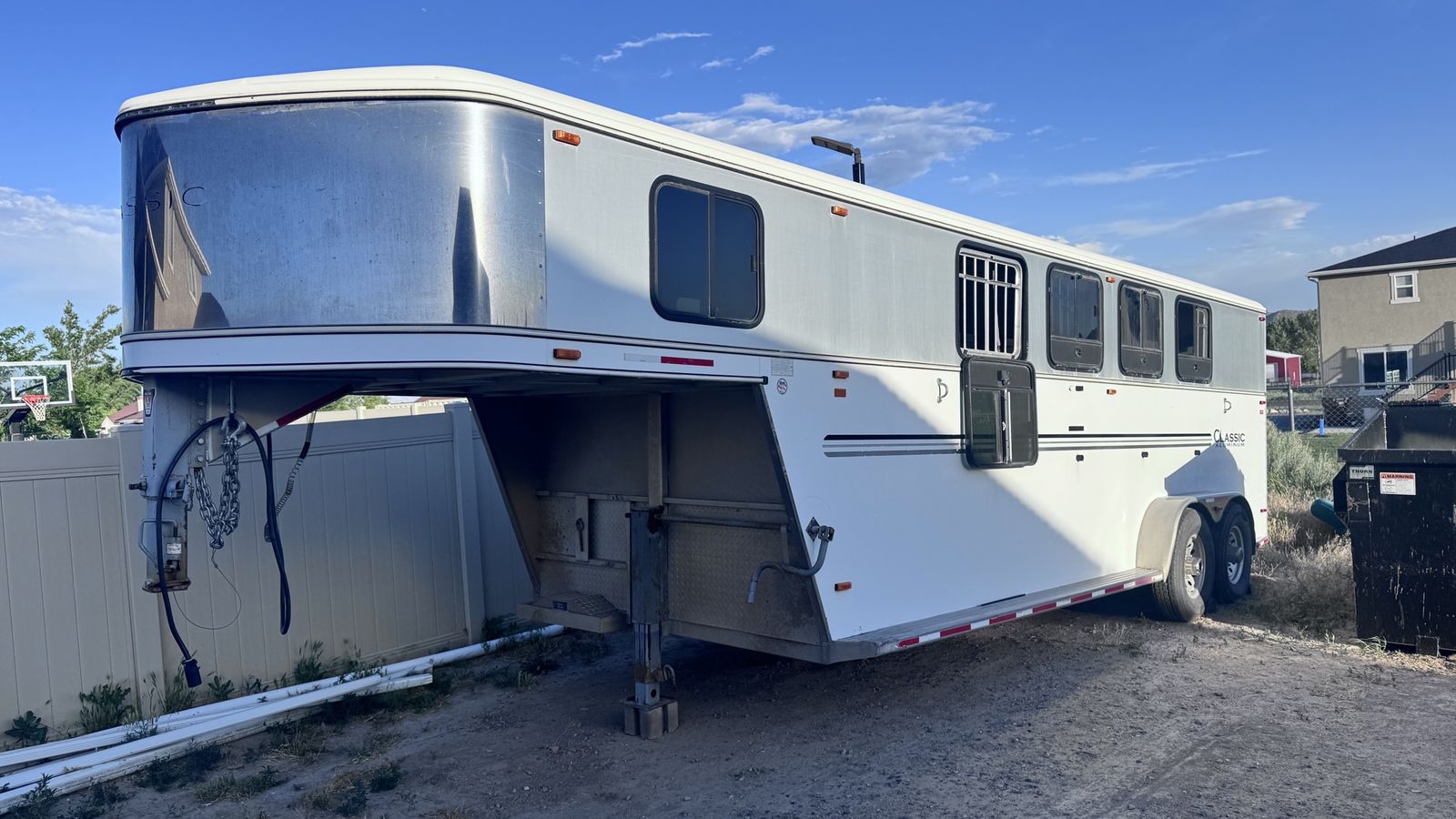 2003 Classic Cavalier Aluminum 4 Horse Trailer