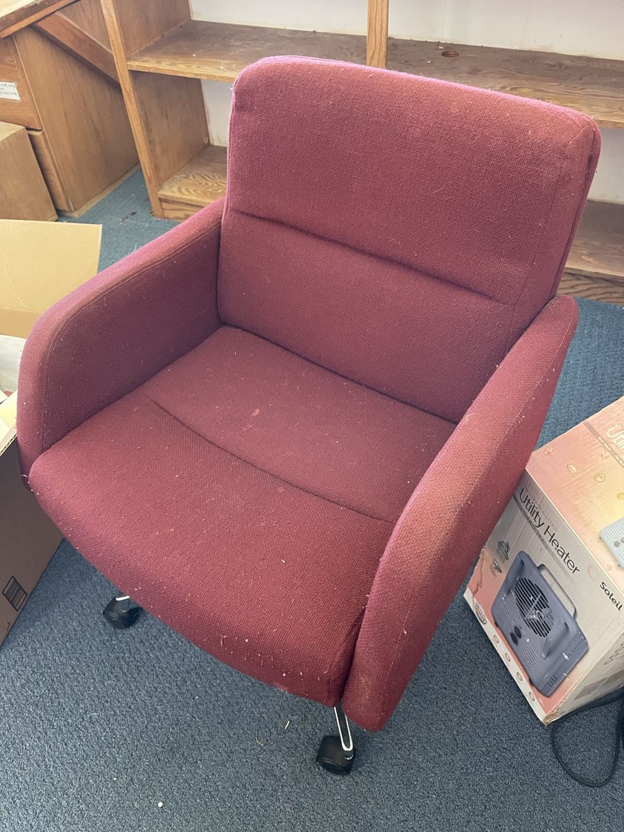 3 office chairs