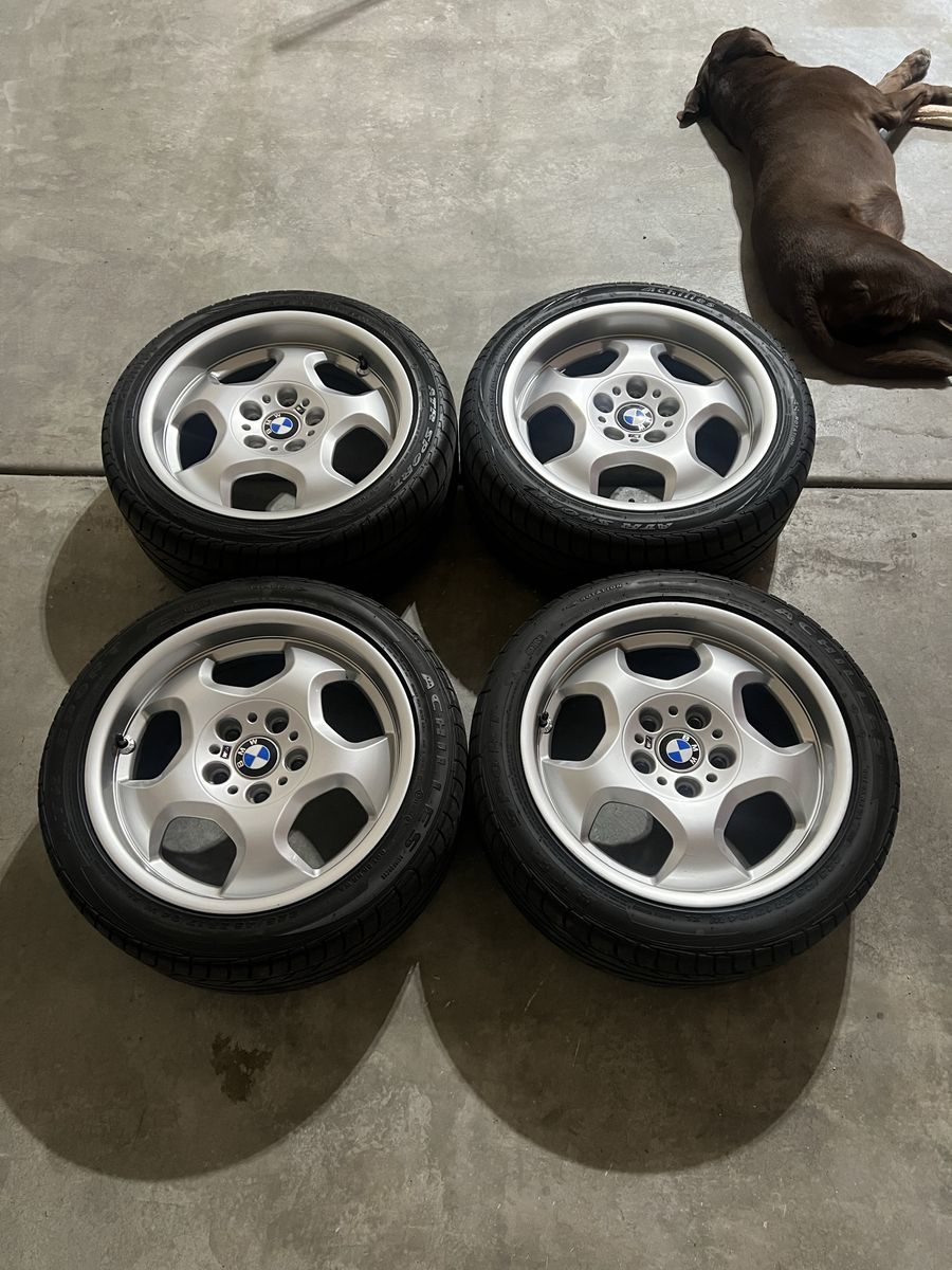 BMW Style 23 Contours (staggered)