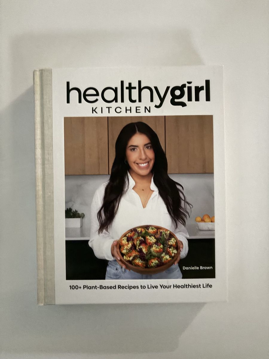 Healthy girl, kitchen cookbook