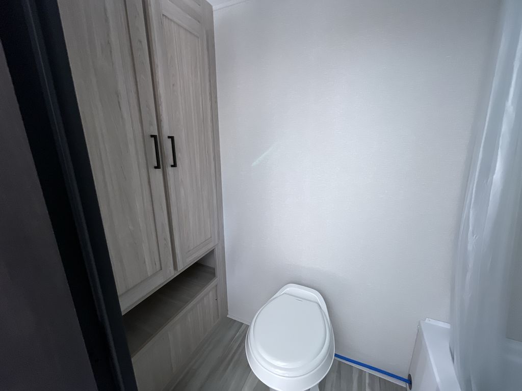 Main image 29