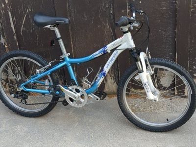 2009 Specialized HotRock #2