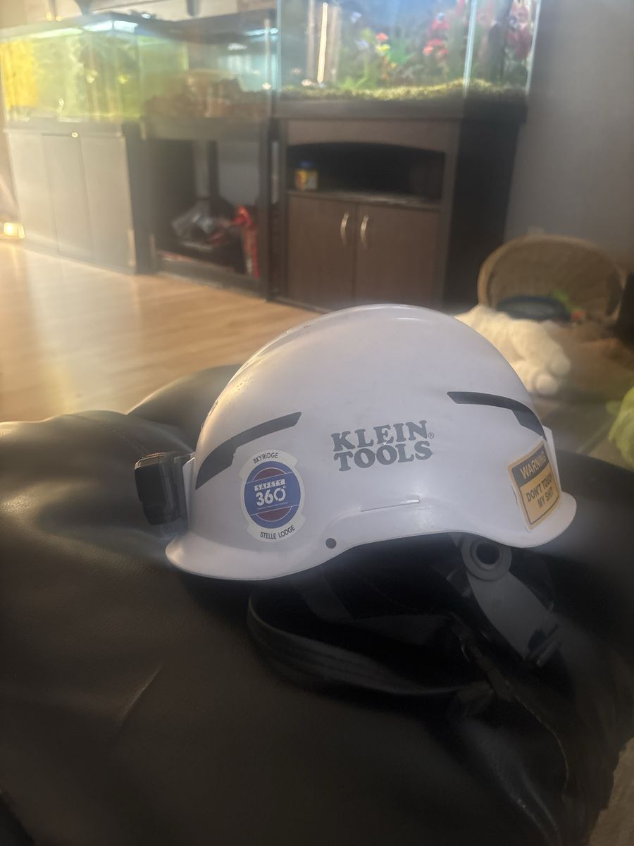 Klein Tools White Vented Safety Helmet Hard Hat with LED Headlamp Attachment