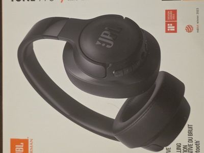 JBL tune 770 headphones