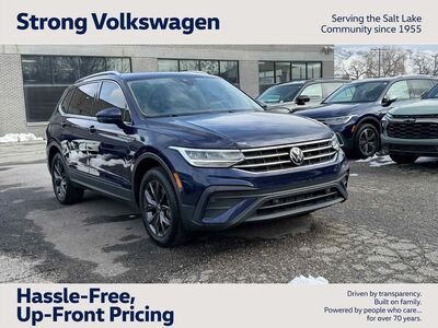 2023 VOLKSWAGEN TIGUAN SE 4Motion