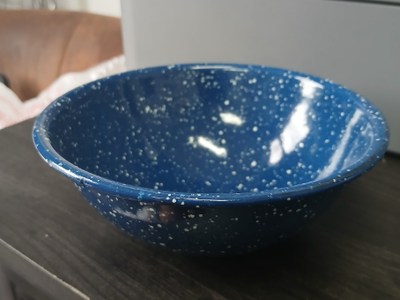 Vintage Speckled Blue Enamelware Bowl - Durable Metal Construction