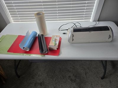 Cricut Personal Electronic Cutter with Vinyl Rolls Mats and Cartridges