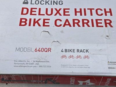 Deluxe hitch bike carrier