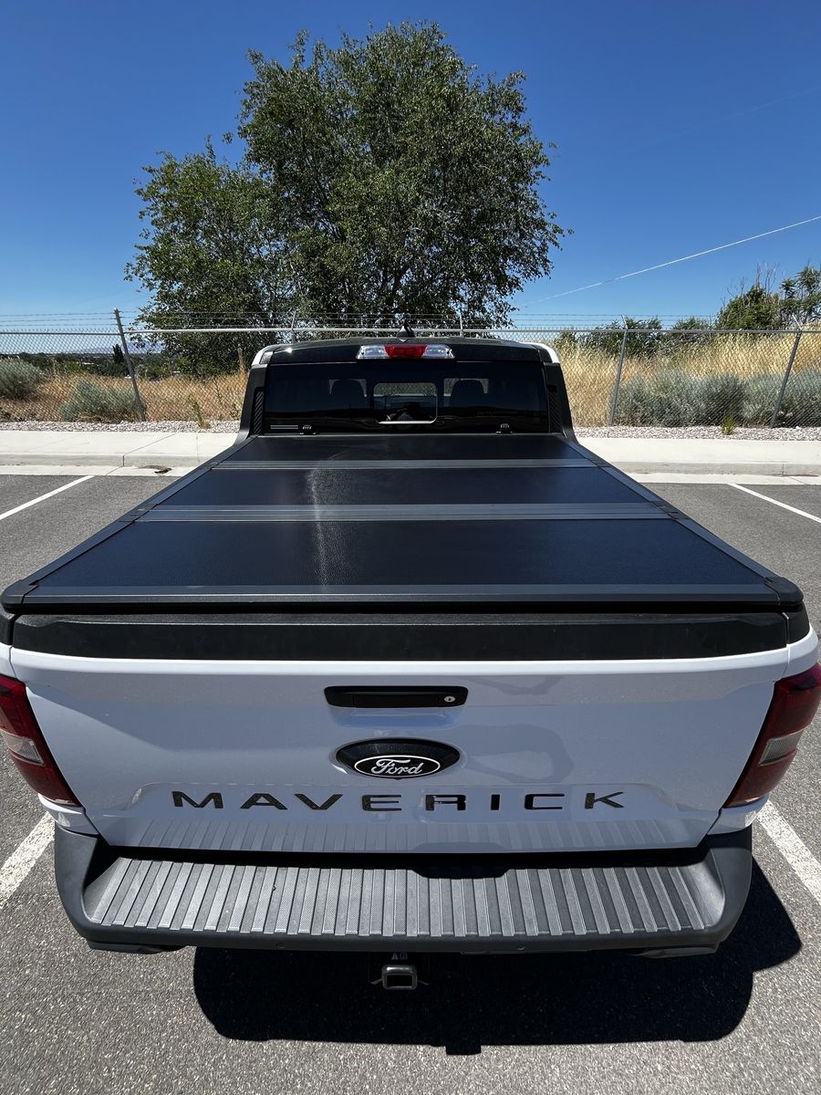 Ford Maverick Tri Fold Tonneau Cover