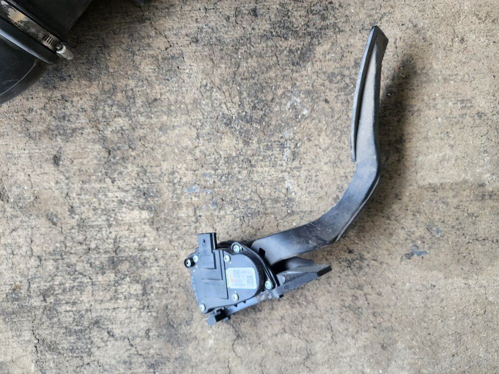 LBZ duramax accelerator pedal