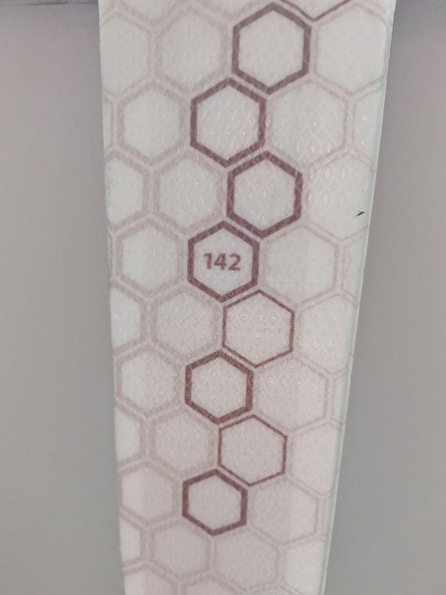 Main image 6