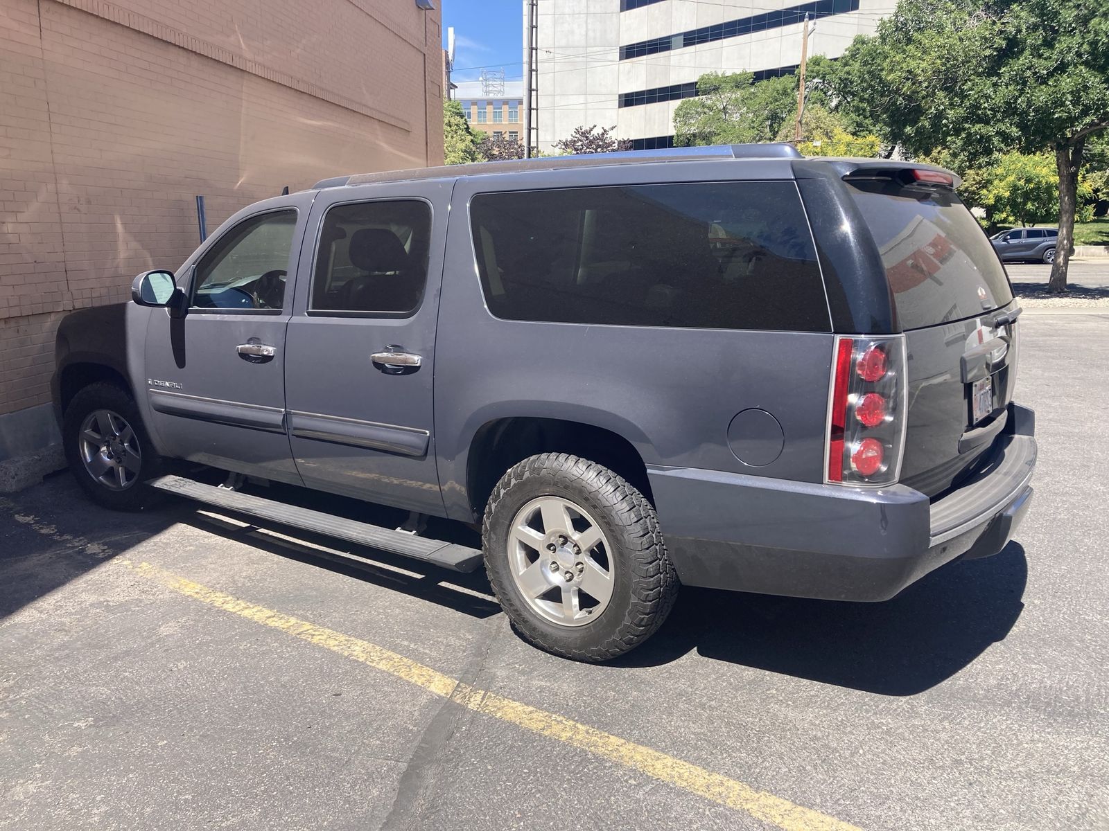 2008 GMC Yukon XL Denali