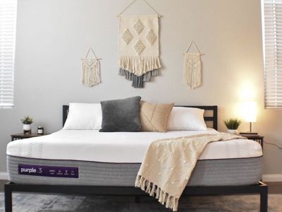 Purple .3 Gel Flex Grid King Mattress -like new Condition