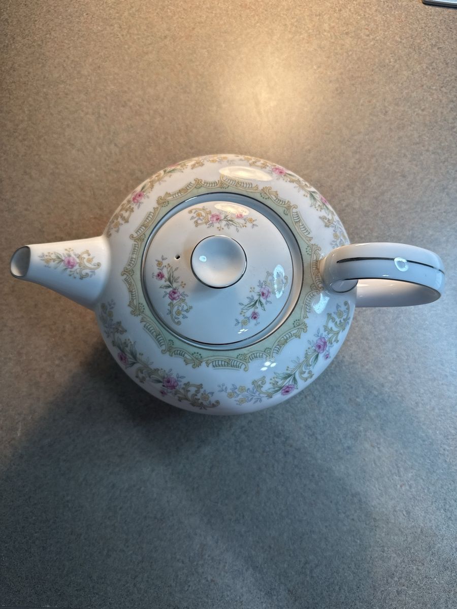 Kenwood Rose Bouquet Teapot - Japan, White Porcelain with Floral Pattern, Gold Trim
