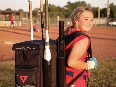New Softball Bag Velotee 2.0 With Batting Home Pla