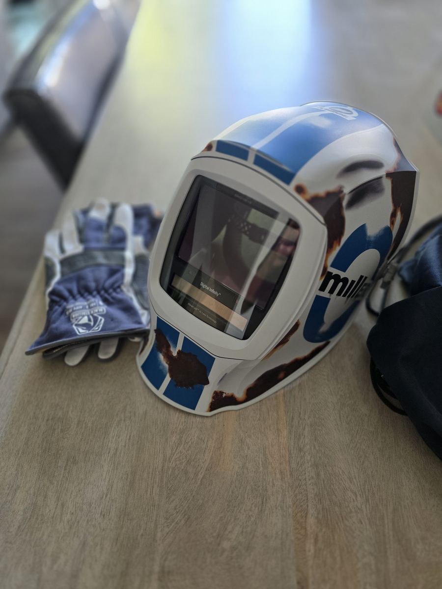 Miller welding lid
