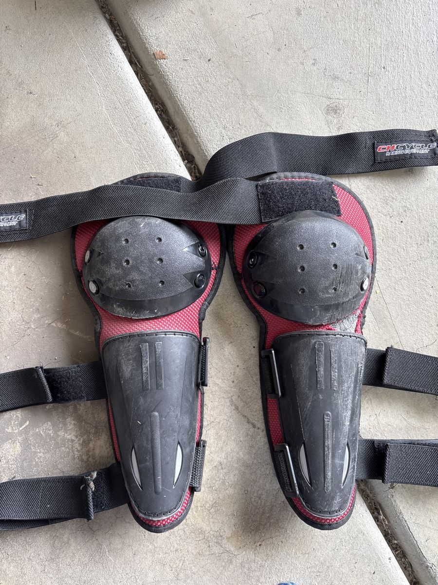 Knee/ shin guards