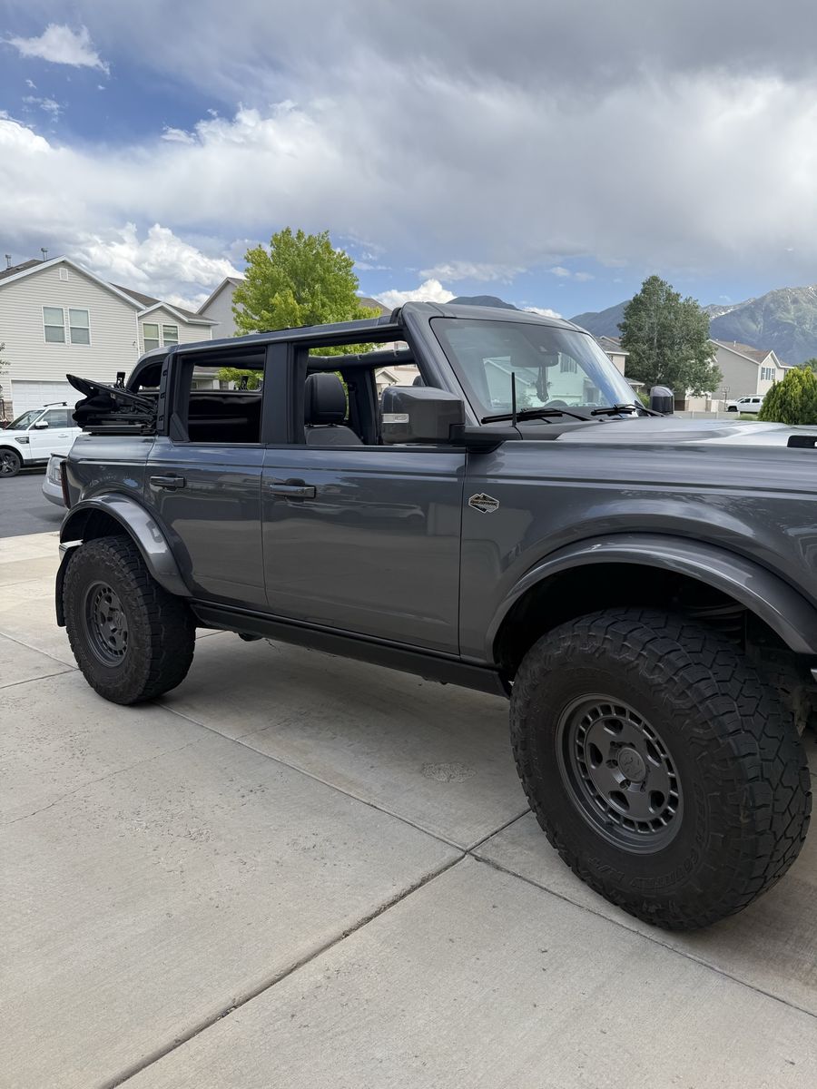 Bronco Soft Top OEM : 4 Door