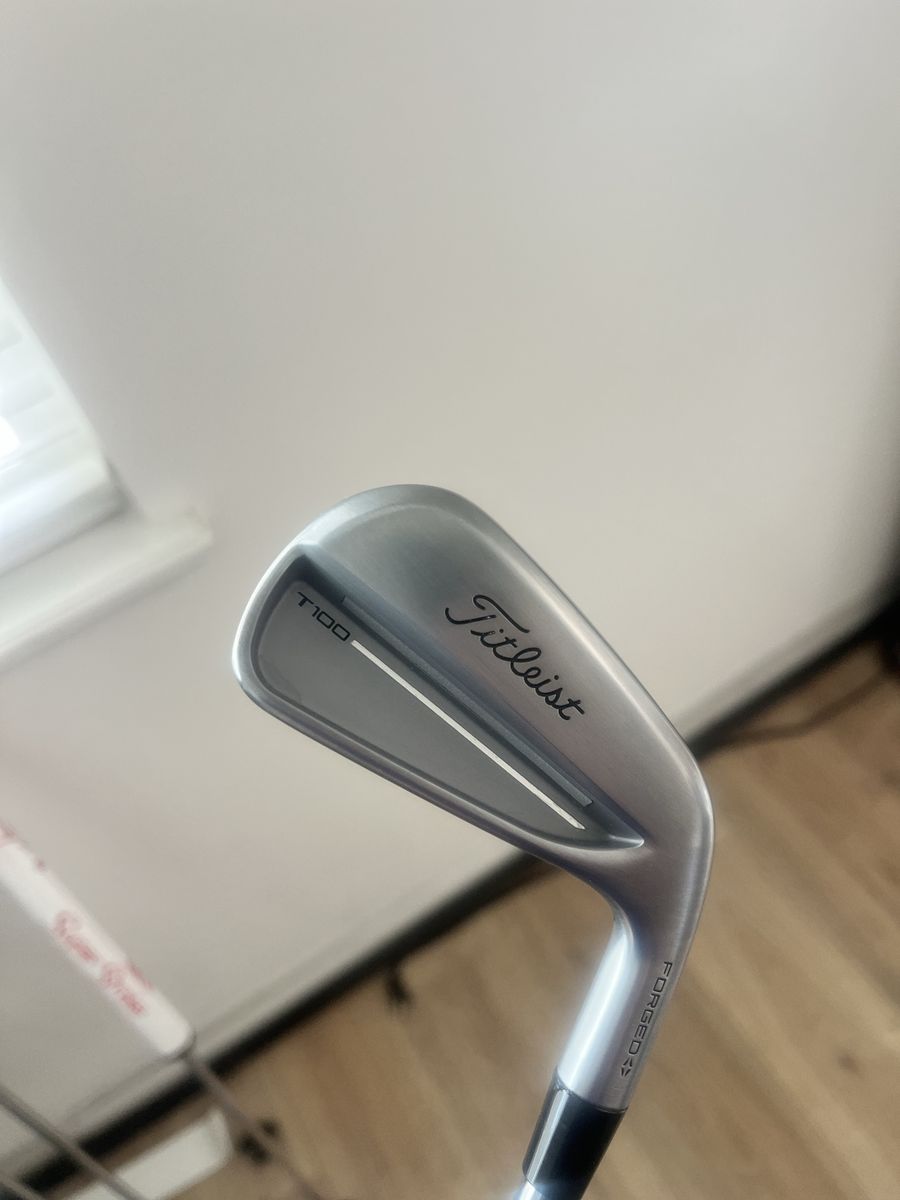 Mint Titleist T100 irons 3-PW. X stiff