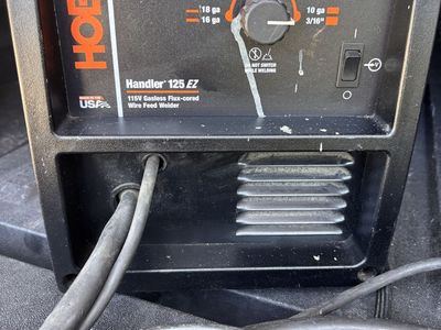 Hobart Handler 125 welder in good working condition - Portable & Easy to Use