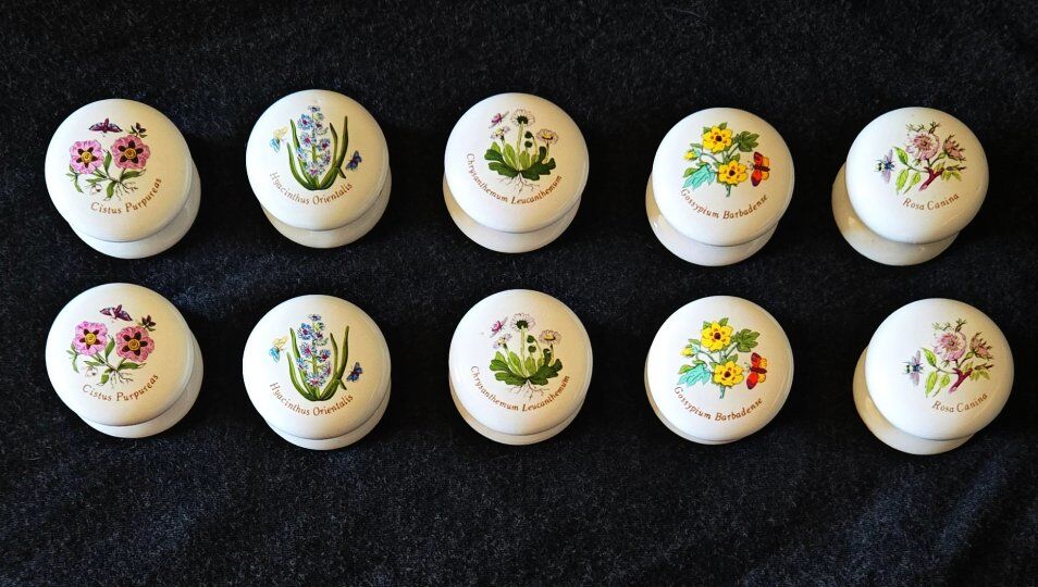 Portmeiron Botanic Garden Pulls