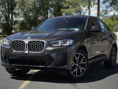 2024 BMW X4 xDrive30i
