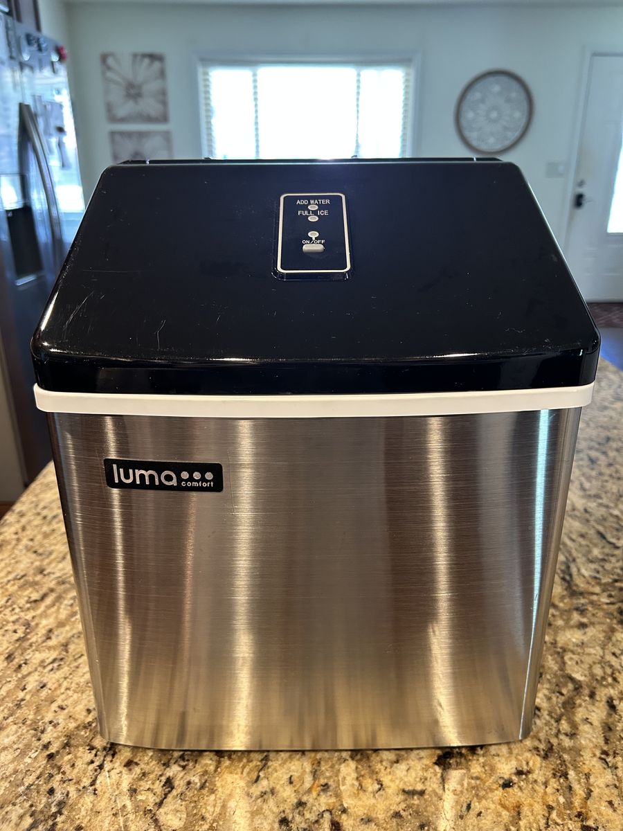 Luma Ice Maker