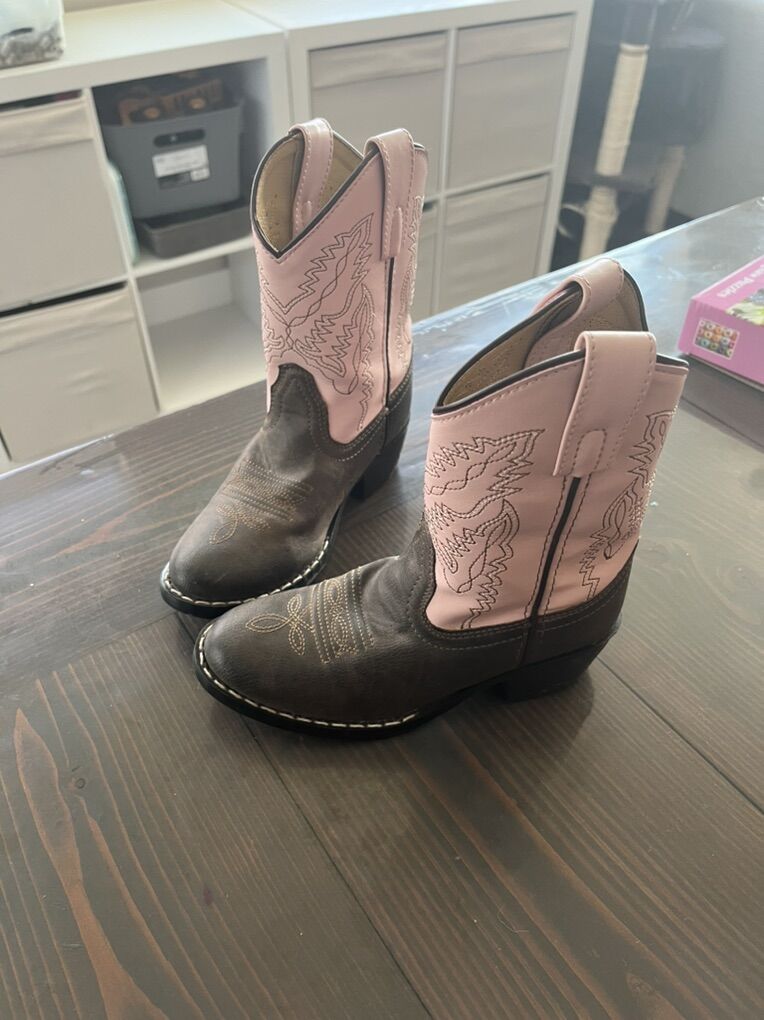 Girls Boots Very Nice Like New Size 12 Kids