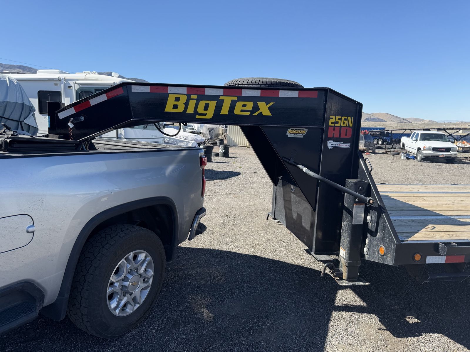 2026 40’ Big Tex 25GN 25.9k GVWR Deckover Trailer